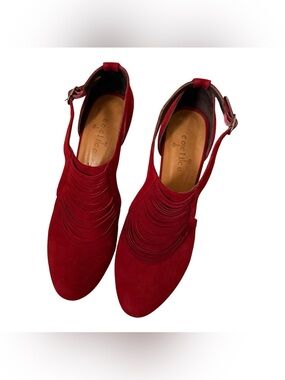 COCLICO Red Suede Slingback Pumps with Layered Detail Size 39 1/2 (8.5)